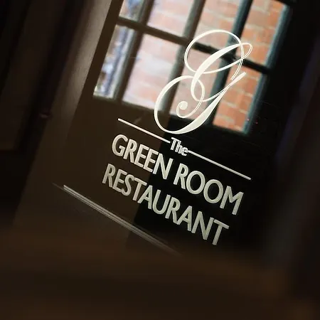 Hotel The