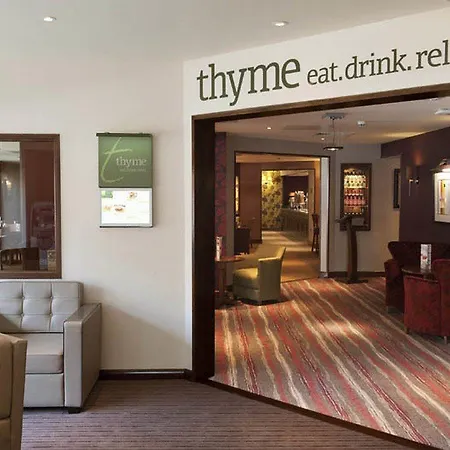 Premier Hotel