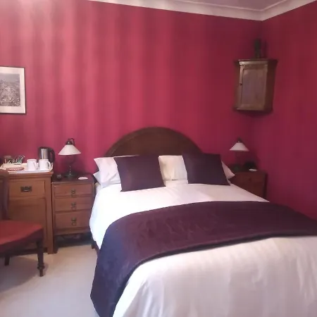 Eden House Bed & Breakfast *