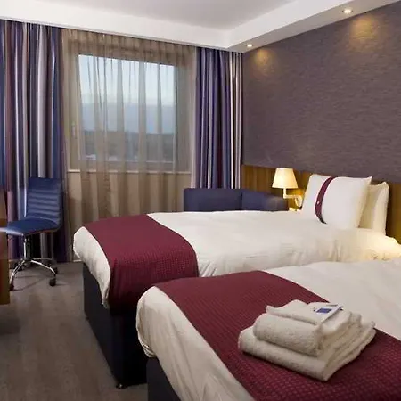 By Ihg Hotel