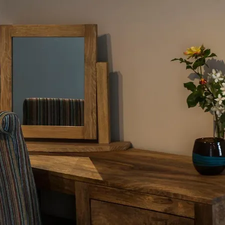 Danesgate Coach House Apartment