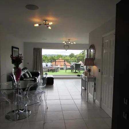 Marina View Holiday Let, Burton Waters, Lincoln