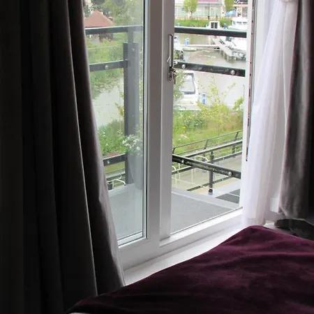 Holiday home Marina View Holiday Let, Burton Waters, *