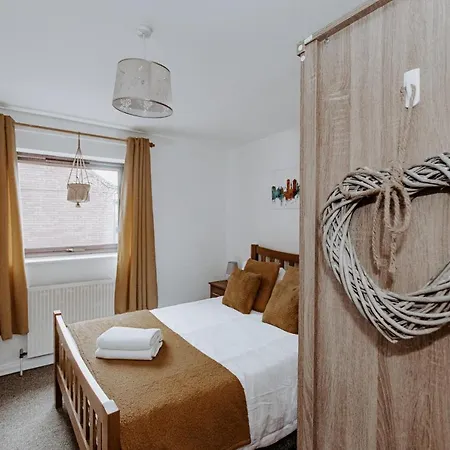 Newport Arch Apartment *