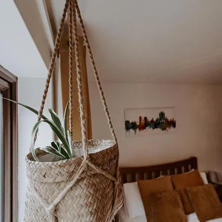 Newport Arch Apartment