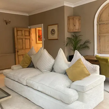 No.25 Steep Hill - Award Winning Street, Cathedral Quarter, - Free Parking Holiday home