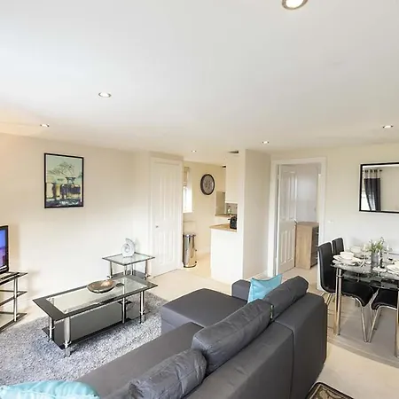 Alexandra Terrace By Payman Club Apartment *