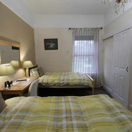 Tennyson Guest house