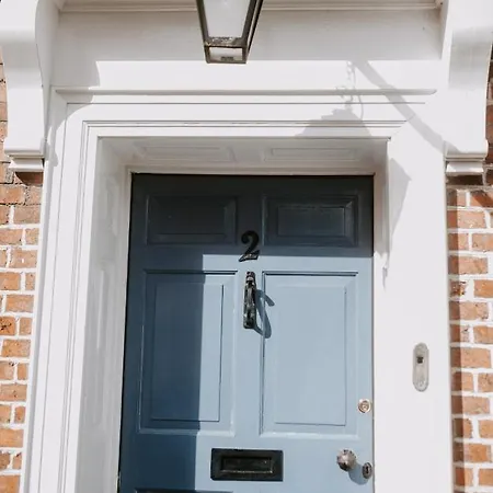Greestone Terrace * Lincoln