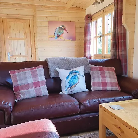 Kingfisher Apartment