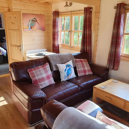 East Pool Chalet Lincoln