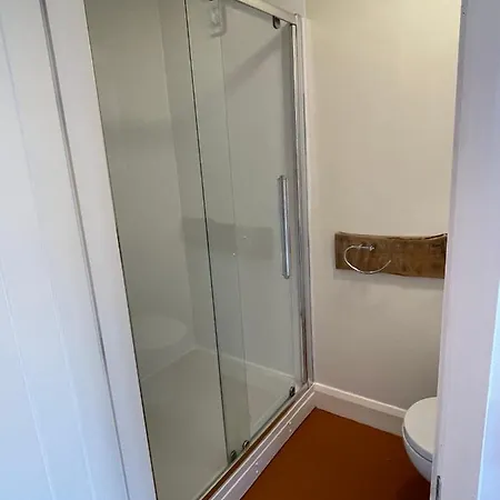 Top Studio Lincoln