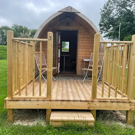 Luxury tent Riverview Holiday Park Rustic Pods *
