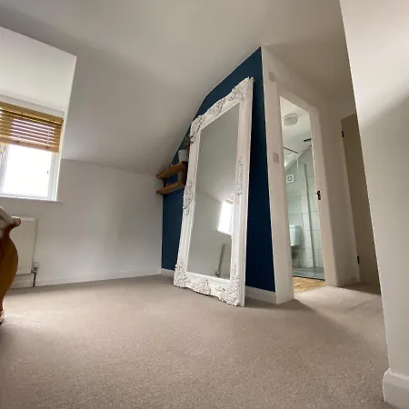 Hygge Homes - Modern 1 Bed House Holiday home