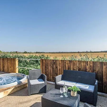 Hideaway By Liv Retreats Feriepark 3*