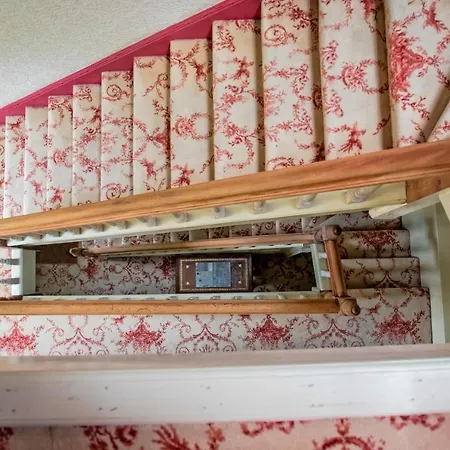 Guest house The Poplars Boutique Bb