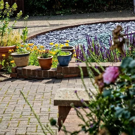The Poplars Boutique Bb 4* Lincoln