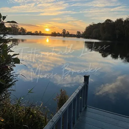 Tattershall Lakes Mini Breaks - Fishing Lincoln
