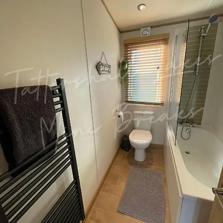 Tattershall Lakes Mini Breaks - Fishing Holiday home Lincoln