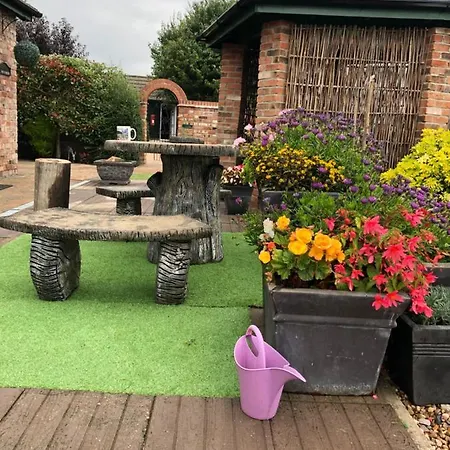 Hébergement de vacances Retreat With Private Hot Tub Lincoln