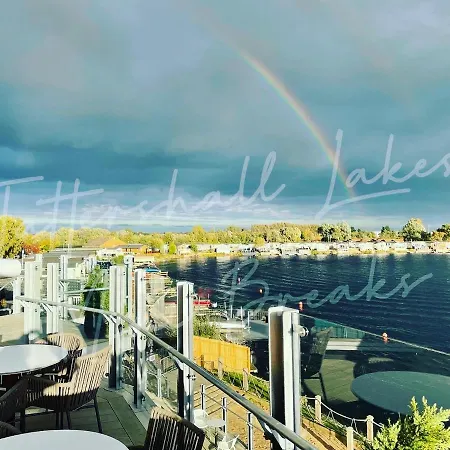 Tattershall Lakes Mini Breaks - Fishing * Lincoln