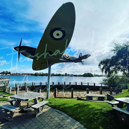 Tattershall Lakes Mini Breaks - The Avenue Holiday home