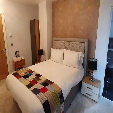 The Bronze Pig 3* Lincoln