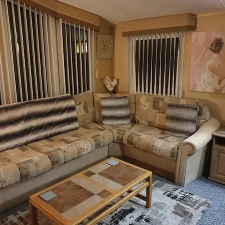 Alfie's House * Lincoln