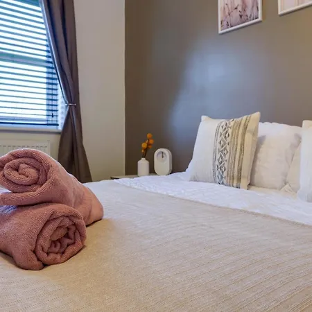 Comfortable 3 Bed
