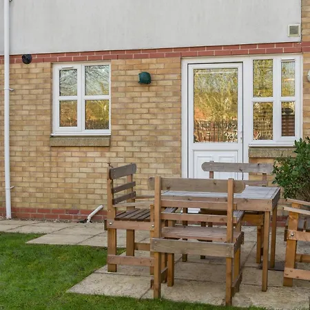 Comfortable 3 Bed Apartment *
