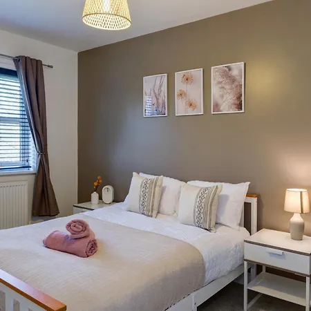 Comfortable 3 Bed Apartment
