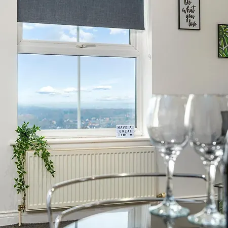 Centre Charming 2 Bed Lovely Apartment-snugstaff