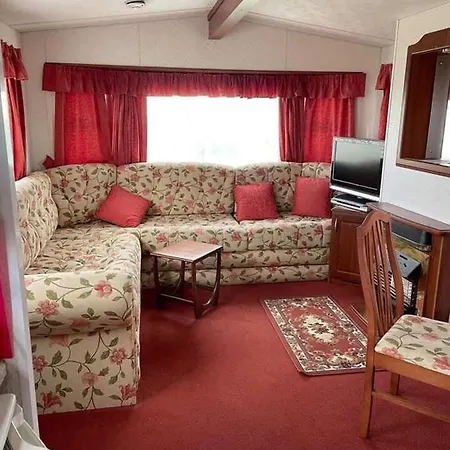 Fishing Family Caravan *