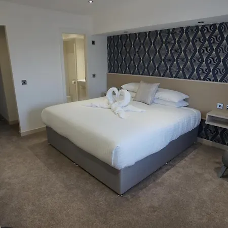 Damon's 4* Lincoln