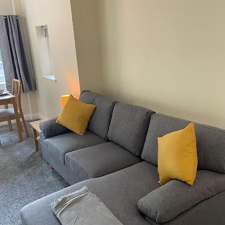 Apartment Cosy 1 Bed Next To The Hospital And Close To The Bailgate *