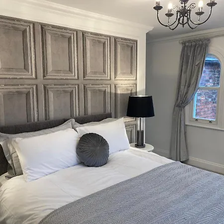 Castle View House *