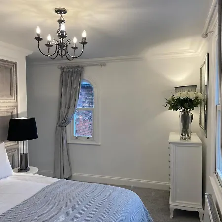 Castle View House Lincoln