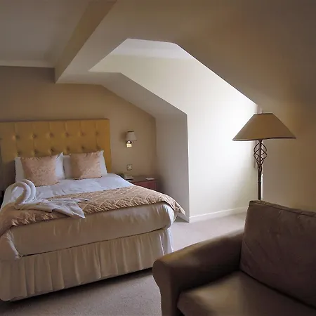 Western Bentley Hotel, Leisure Club & 4*