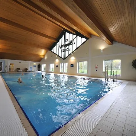 Western Bentley Hotel, Leisure Club & Hotel Lincoln
