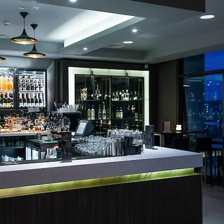 Doubletree By Hilton Hotel
