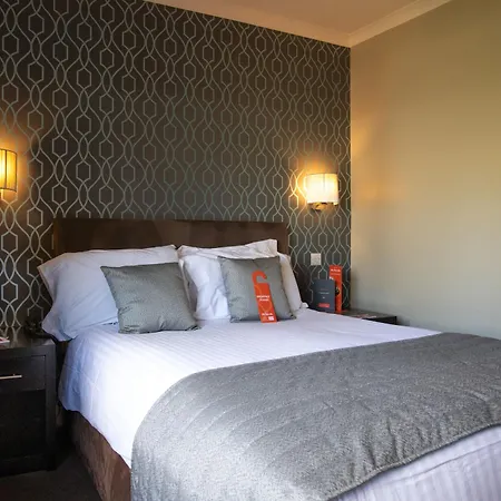 The Hotel Lincoln