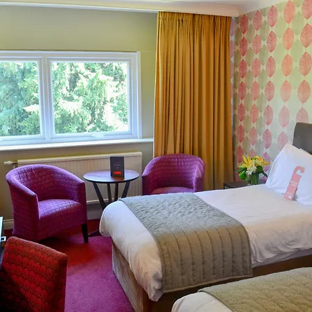 The Hotel Lincoln