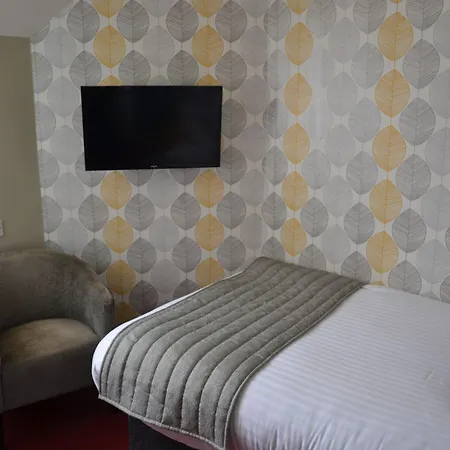 The 4* Lincoln