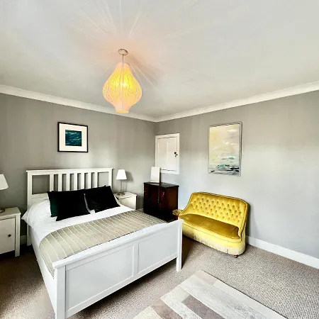 14 Union Road Holiday home