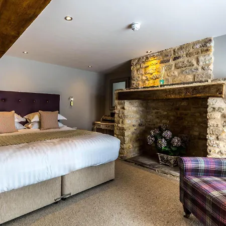 Hotel Hall 4*