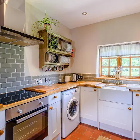 Barn End Holiday home *