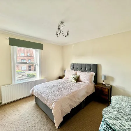 10 Langworthgate Lincoln