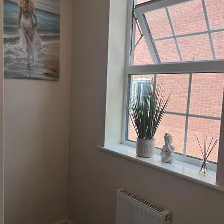 Centrally Located Lincolnshire With Free Parking On Premises Holiday home Lincoln