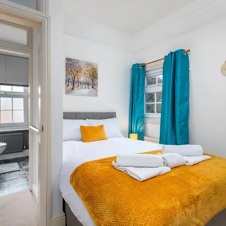 Cathedral View-2 Br-parking-ideal For Contractors