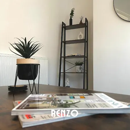 Apartment Cosy 2 Bedroom In By Renzo, Victorian Townhouse, Fully Equipped Kitchen! Lincoln